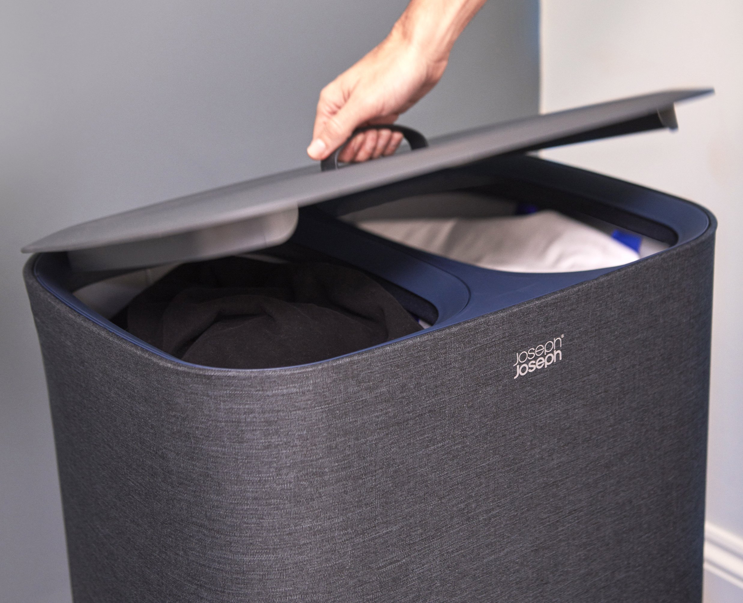 JJ_Tota-90L-Laundry-Basket_Carbon_50004_IU1_2600x Joseph Joseph - Cesto Biancheria, Tota 90L - immagine 3