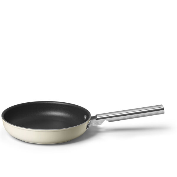 Smeg Cookware Padella - Cm 30- colore Panna - immagine 4
