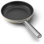 Smeg Cookware Padella - Cm 30- colore Panna - immagine 2
